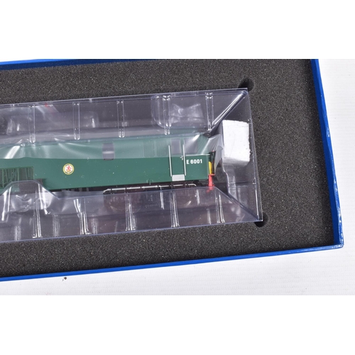 266 - A BOXED OO GAUGE DAPOL CLASS 73 DIESEL ELECTRIC LOCOMOTIVE, no. E6001, Livery BR Green, Club Special... 