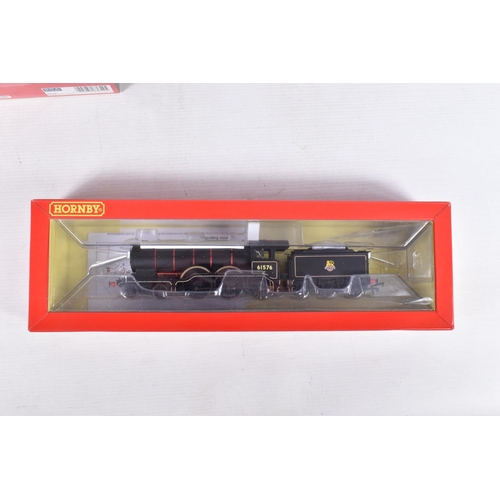 275 - A BOXED OO GAUGE HORNBY RAILWAY  MODEL BR EARLY B12 CLASS LOCOMOTIVE, 4-6-0, no. 61576, in BR Black ... 