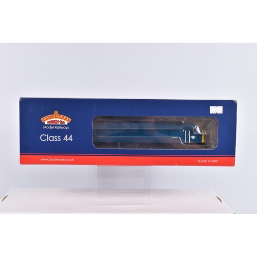 306 - A BOXED OO GAUGE BACHMANN BRANCHLINE MODEL RAILWAYS DIESEL LOCOMOTIVE, Class 44, no. 44005,  in BR B... 