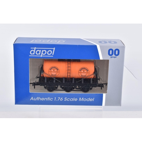 362 - TWELVE BOXED OO GAUGE DAPOL CYLINDER WAGONS, to include Rodda's Cornish Clotted Cream, Hook & Son Ra... 