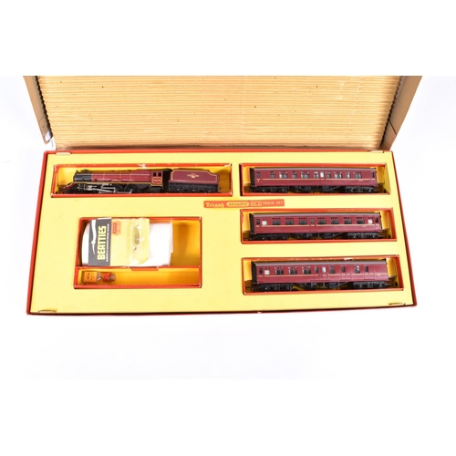 375 - A BOXED TRI-ANG RAILWAYS MODEL RAILWAY SET, No.RS.2, comprising Princess class locomotive 'The Princ... 