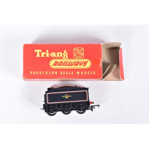 375 - A BOXED TRI-ANG RAILWAYS MODEL RAILWAY SET, No.RS.2, comprising Princess class locomotive 'The Princ... 