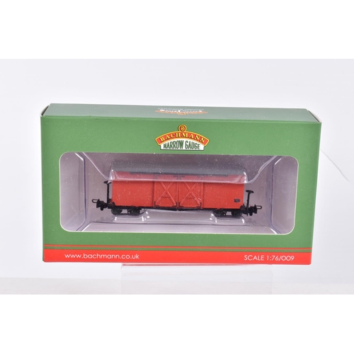 400 - SIX BOXED  OO9 NARROW GAUGE BACHMANN BRANCHLINE MODEL WAGONS AND COACHES, to include a Steel Bodied ... 