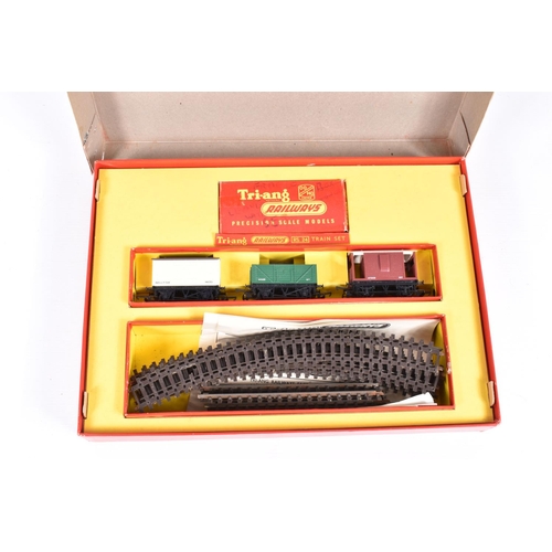 403 - TWO BOXED TRI-ANG RAILWAYS OO GAUGE TRAIN SETS, Passenger Train set, No.RO, comprising Princess clas... 