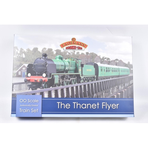 410 - A BOXED BACHMANN OO GAUGE 'THE THANET FLYER' TRAIN SET, No.30-165, comprising N class locomotive No.... 