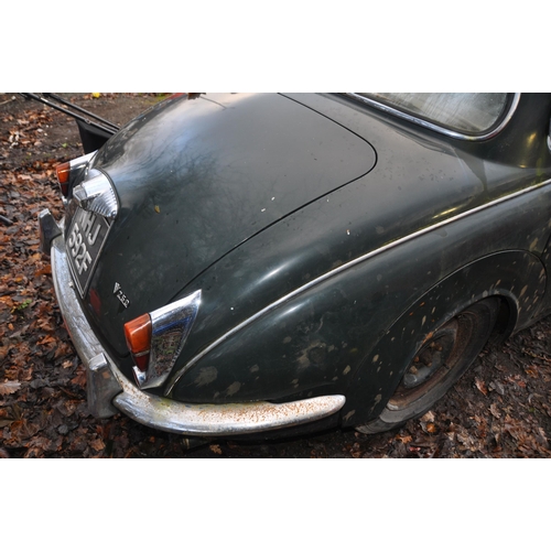 1003 - A 1968 DAIMLER V8 250 SALOON, REGISTRATION NUMBER NHJ 592F, in British racing green, Odometer reads ... 