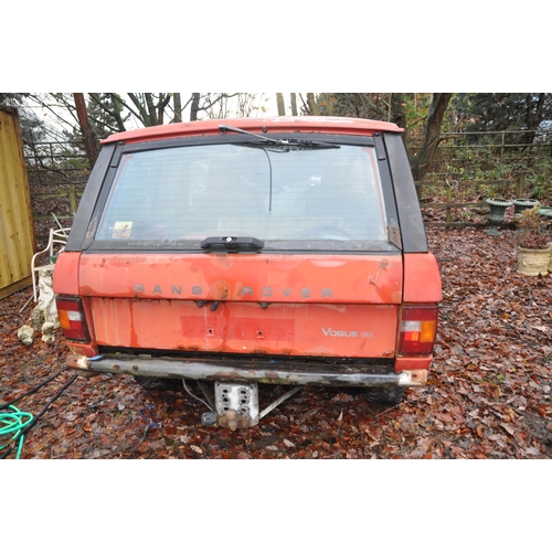 1005 - A 1973 2-DOOR RANGE ROVER VOGUE SE, REGISTRATION NUMBER XJB 57L, in red, manual five speed gearbox w... 