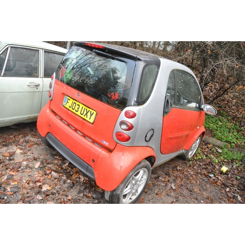 1006 - A 2003 SMART PASSION S-TOUCH 16A CAR, REGISTRATION NUMBER FJ03 UXY, in red, and silver trim, 698cc p... 