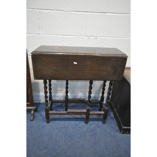 1305 - A 20TH CENTURY OAK BARLEY TWIST GATE LEG TABLE, open width 73cm x closed width 31cm x depth 77cm x h... 