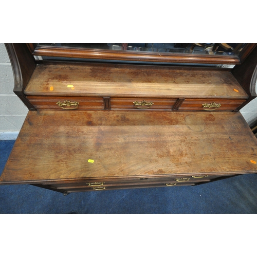 1400 - AN EDWARDIAN MAHOGANY DRESSING CHEST, with a single rectangular bevelled edge mirror and three drawe... 