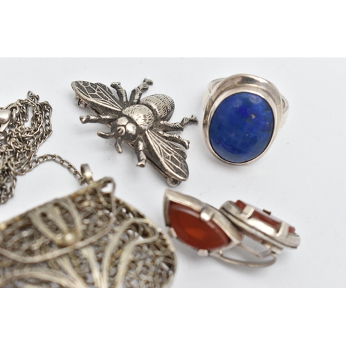 141 - A SMALL ASSORTMENT OF SILVER AND WHITE METAL JEWELLERY, to include a silver ingot pendant, hallmarke... 