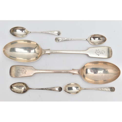 151 - A SMALL PARCEL OF VICTORIAN & EDWARDIAN FLATWARE, comprising a pair of Fiddle pattern tablespoons, e... 