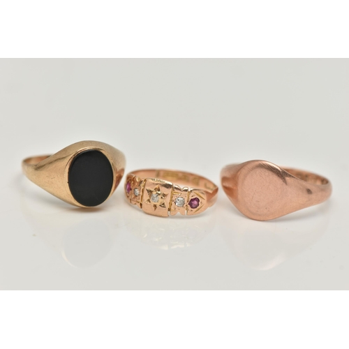 68 - THREE RINGS, to include a 9ct rose gold oval polished signet ring, hallmarked 9ct Chester 1927, stam... 