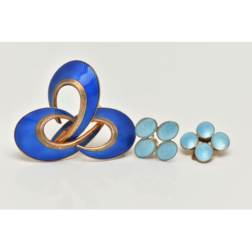 98 - A NORWEIGAN ENAMEL BROOCH AND EARRINGS, a blue guilloche enameled hooped crescent brooch, stamped 92... 