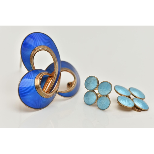 98 - A NORWEIGAN ENAMEL BROOCH AND EARRINGS, a blue guilloche enameled hooped crescent brooch, stamped 92... 