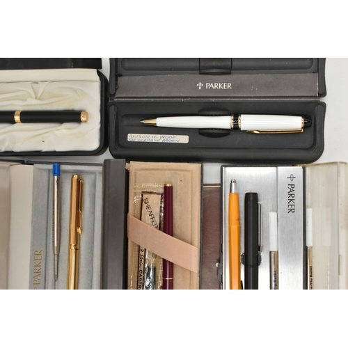 177 - ASSORTED PENS, to include a boxed 'Parker' ball point pen, two boxed 'Parker' fountain pen, two coll... 