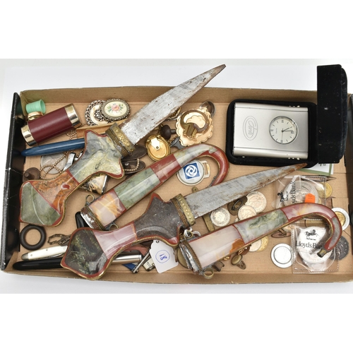 183 - A BOX OF ASSORTED ITEMS, to include two Arabian daggers, a 'Parker' fountain pen, a second fountain ... 