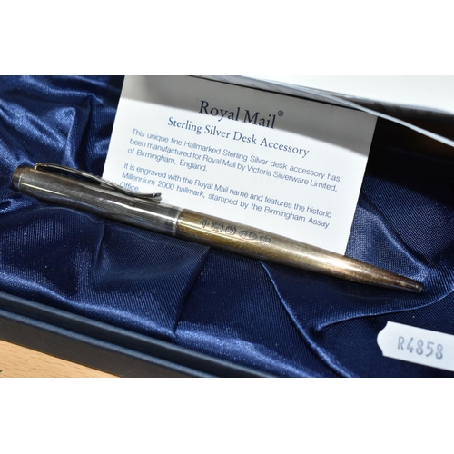 194 - A ROYAL MAIL SILVER PEN AND OTHER ASSORTED ITEMS, a boxed ball point pen, signed 'Royal Mail', hallm... 