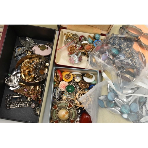 195 - A LARGE SELECTION OF COSTUME JEWELLERY, to include two gem set and white metal bracelet, a small sel... 