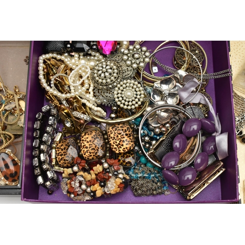 203 - A BOX OF ASSORTED COSTUME JEWELLERY, to include various beaded necklaces, chain necklaces, brooches,... 