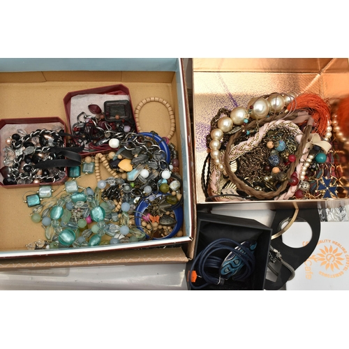 203 - A BOX OF ASSORTED COSTUME JEWELLERY, to include various beaded necklaces, chain necklaces, brooches,... 