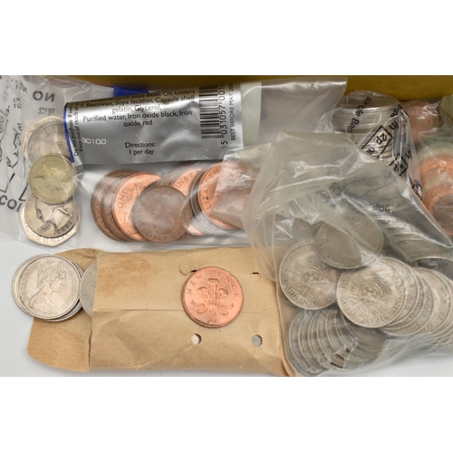 218 - A CARDBOARD BOX CONTAINING MIXED COINS FROM MID TO LATE 20TH CENTURY