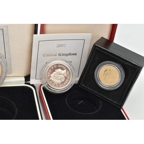 227 - A SMALL GROUP OF UK BOXED COINS TO INCLUDE A ROYAL MINT Four Minute Mile Piedfort 2004 Silver Proof ... 