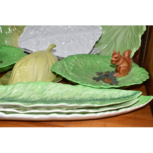 340 - A GROUP OF CARLTON WARE LETTUCE AND SQUIRREL TABLEWARE, comprising two squirrel and acorn plates Reg... 