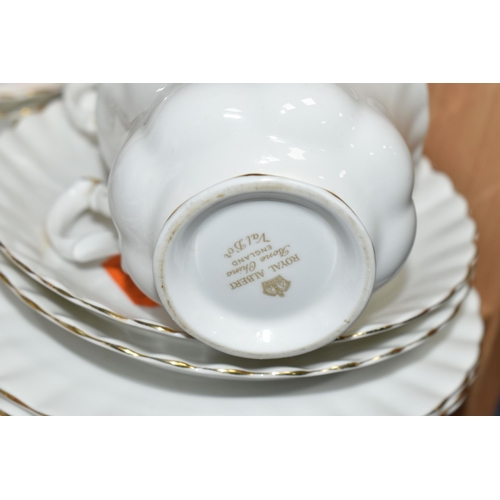 358 - A TWENTY PIECE ROYAL ALBERT 'VAL D'OR' PATTERN, comprising a cream jug, a sugar bowl, and six each o... 