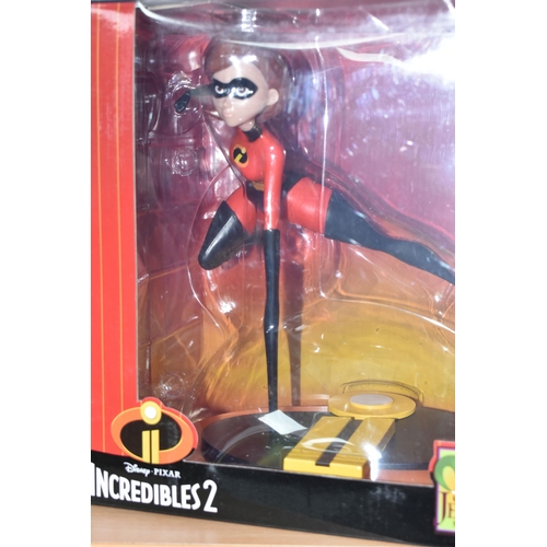 380 - TWO BOXED ENESCO DISNEY PIXAR 'INCREDIBLES 2' FIGURES, comprising 'Everyone is Special' A29295 figur... 