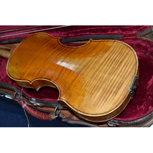 465 - A HANS SCHIRMER VIOLIN WITH JOSEF KLOTZ PAPER LABEL, approximate length of body 36cm, total length 5... 