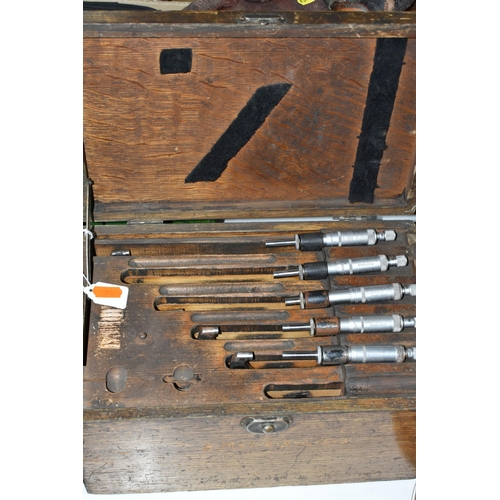 467 - AN OAK BOX CONTAINING FIVE MOORE & WRIGHT MICROMETERS, to measure from 1-2 inches up to 5-6 inches, ... 