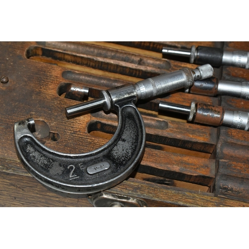 467 - AN OAK BOX CONTAINING FIVE MOORE & WRIGHT MICROMETERS, to measure from 1-2 inches up to 5-6 inches, ... 