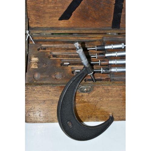 467 - AN OAK BOX CONTAINING FIVE MOORE & WRIGHT MICROMETERS, to measure from 1-2 inches up to 5-6 inches, ... 