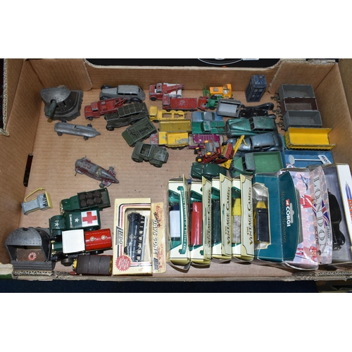 471 - A QUANTITY OF UNBOXED AND ASSORTED PLAYWORN DIECAST VEHICLES, to include Dinky Toys Light Dragon Tra... 