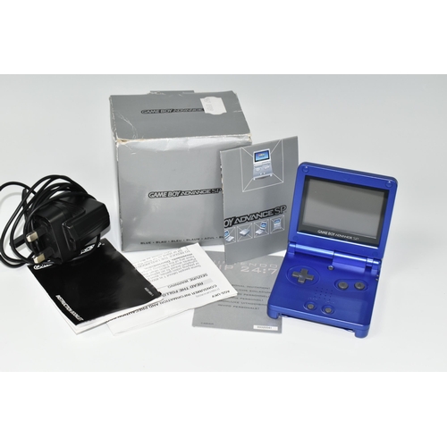 478 - NINTENDO GAMEBOY ADVANCE SP BOXED, includes the system and charger, no games included, system tested... 