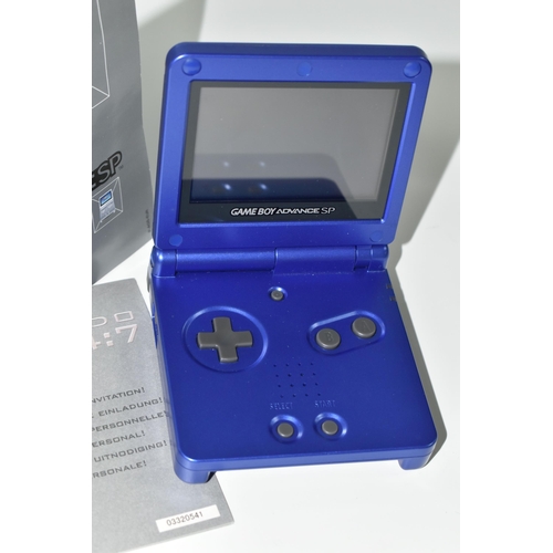 478 - NINTENDO GAMEBOY ADVANCE SP BOXED, includes the system and charger, no games included, system tested... 