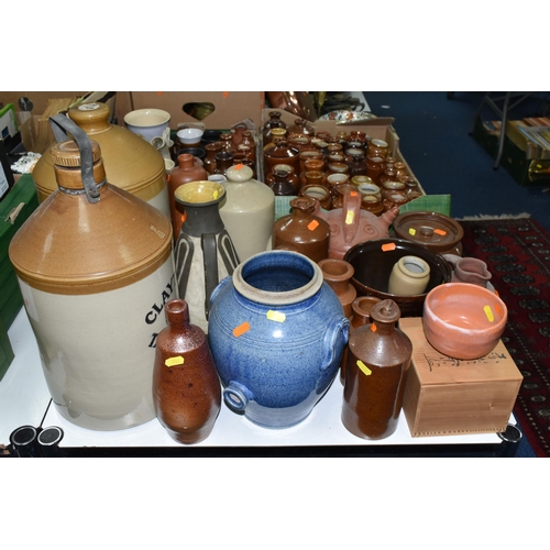 511 - TWO BOXES AND LOOSE STONEWARE BOTTLES AND JARS, ETC, to include over seventy stoneware ink / blackin... 