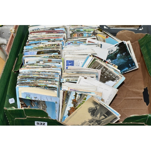 532 - ONE BOX OF POSTCARDS containing several hundred early -mid 20th century 'tourist' type postcards of ... 