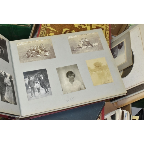 534 - SIX PHOTOGRAPH ALBUMS & LOOSE PHOTOGRAPHS  containing a large number of photographs from Great Brita... 