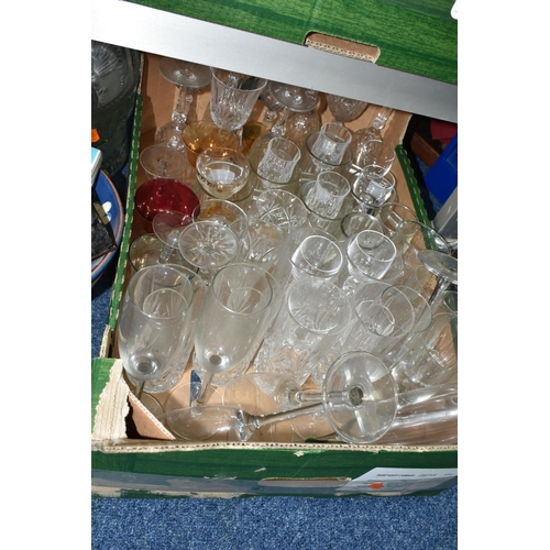 545 - SIX BOXES AND LOOSE CERAMICS, GLASS WARES AND SUNDRY ITEMS, to include two art glass vase, tallest i... 