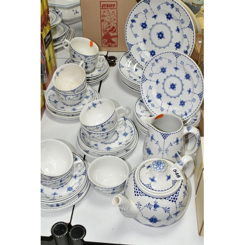 548 - MASON'S, FURNIVALS AND FRANCISCAN 'DENMARK' TEA AND DINNER WARES, comprising six dinner plates, teap... 