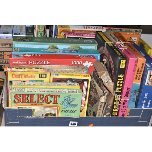 586 - A QUANTITY OF ASSORTED JIGSAWS, BOARD GAMES AND PUZZLES ETC., assorted items from the 1960's onwards... 