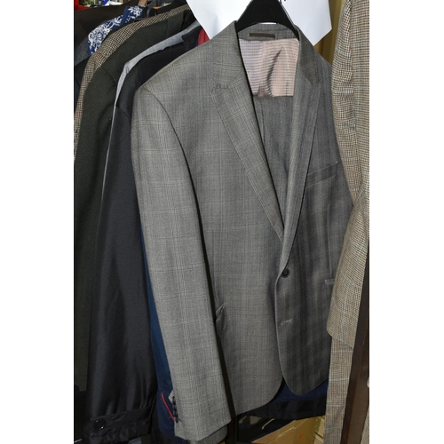 630 - A LARGE QUANTITY OF GENTLEMEN'S CLOTHING AND ACCESSORIES, to include eight suits, rain jackets, over... 