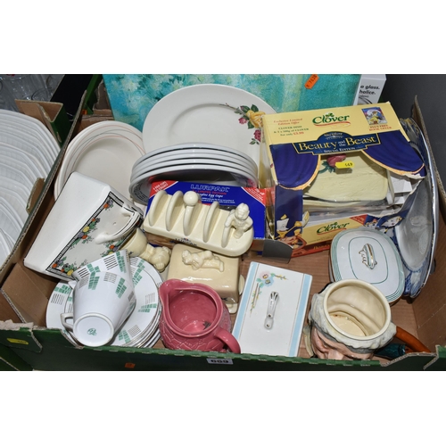 669 - SIX BOXES AND LOOSE CERAMICS, to include a collection of vintage souvenir chalkware, Royal commemora... 