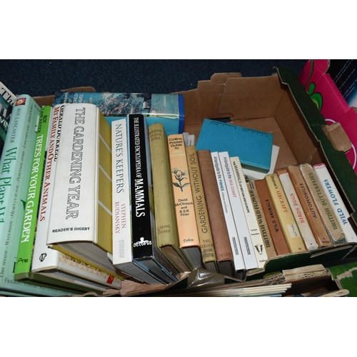 688 - SIX BOXES OF GENERAL KNOWLEDGE BOOKS ETC, subjects include steam locomotive history, Collins Field G... 