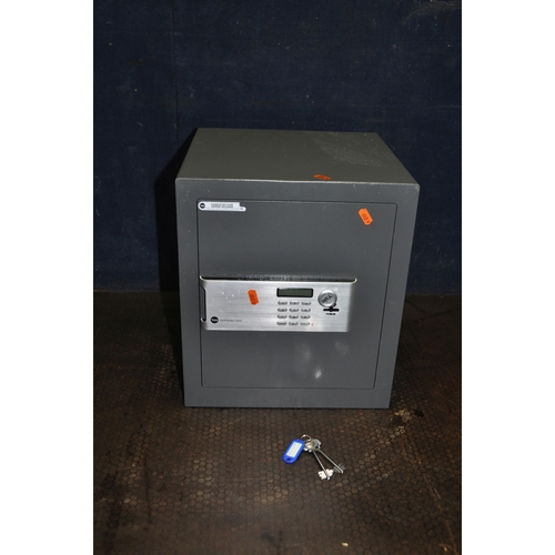 1051 - A YALE ELECTRONIC PERSONAL SAFE with two keys, digital read out and code width 35cm depth 35cm heigh... 