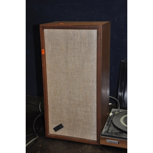 1088 - A PAIR OF VINTAGE KLH MODEL SEVENTEEN HI-FI SPEAKERS, a Ferguson Unit Audio record player (has audio... 