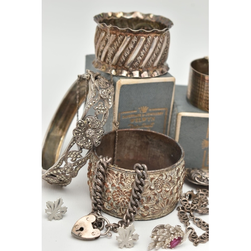 47 - A BAG OF ASSORTED SILVER AND WHITE METAL JEWELLERY, to include a silver floral marcasite set, hinged... 