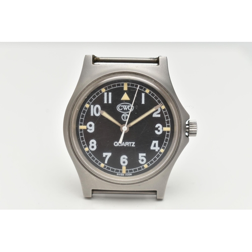 6 - A CWC BRITISH MILITARY QUARTZ WRISTWATCH, the matt black dial, with white Arabic numerals, outer min... 